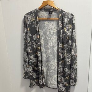 Agnes & Dora Gray Floral Cardigan
